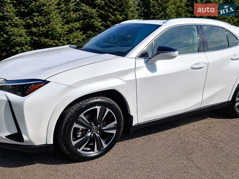 Позашляховик / Кросовер Lexus UX 2025 в Києві фото 28 Позашляховик / Кросовер Lexus UX 2025 в Києві