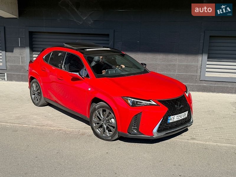 Lexus UX 2022