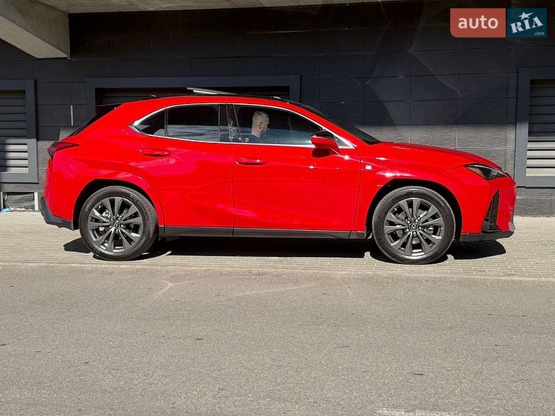 Позашляховик / Кросовер Lexus UX 2022 в Києві
