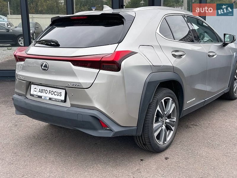 Внедорожник / Кроссовер Lexus UX 2021 в Киеве