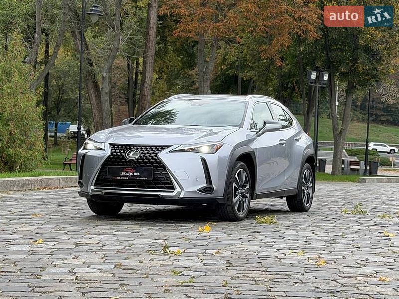 Позашляховик / Кросовер Lexus UX 2023 в Києві
