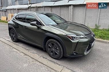 Внедорожник / Кроссовер Lexus UX 2020 в Киеве