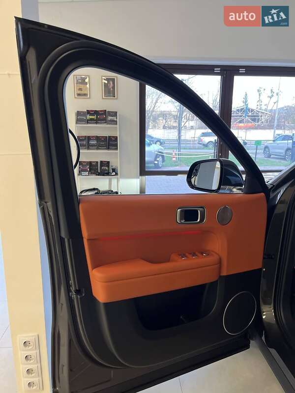 Позашляховик / Кросовер Li Auto L6 2024 в Києві
