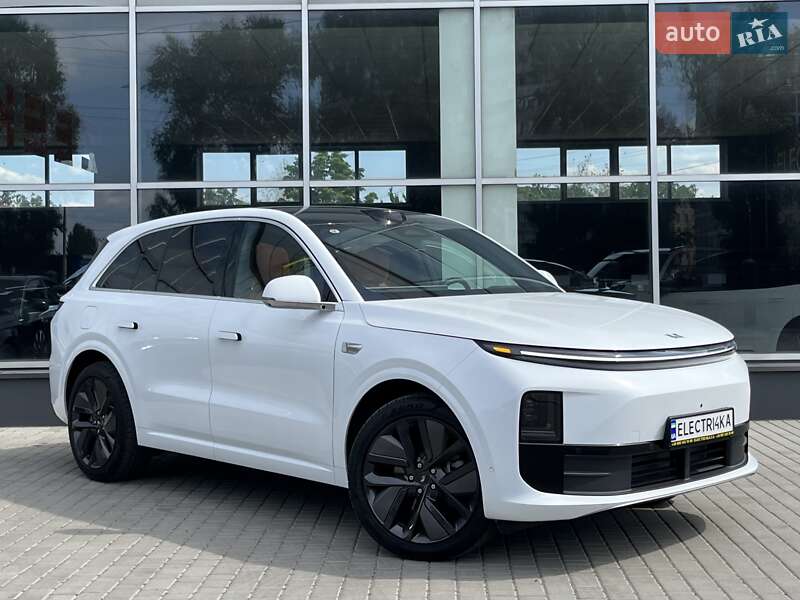 Li Auto L6 2024