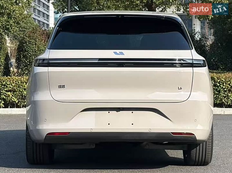 Позашляховик / Кросовер Li Auto L6 2025 в Дніпрі