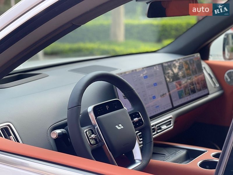 Внедорожник / Кроссовер Li Auto L6 2025 в Одессе фото 5 Внедорожник / Кроссовер Li Auto L6 2025 в Одессе