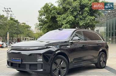 Внедорожник / Кроссовер Li Auto L7 2024 в Днепре