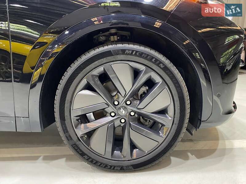 Позашляховик / Кросовер Li Auto L7 2024 в Києві