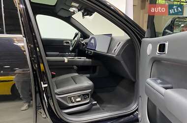 Внедорожник / Кроссовер Li Auto L7 2024 в 