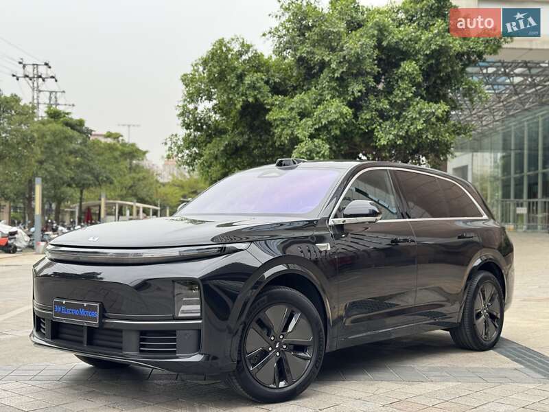 Внедорожник / Кроссовер Li Auto L7 2024 в 
