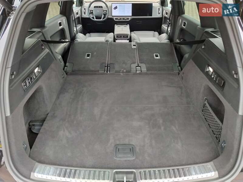 Позашляховик / Кросовер Li Auto L7 2024 в Києві