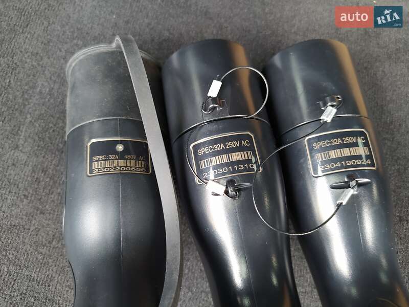 Внедорожник / Кроссовер Li Auto L7 2024 в Киеве
