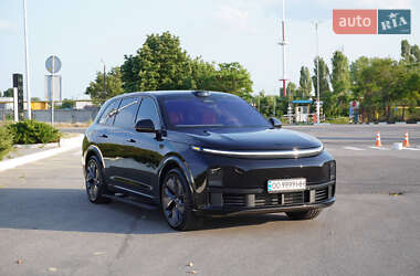 Внедорожник / Кроссовер Li Auto L7 2024 в 