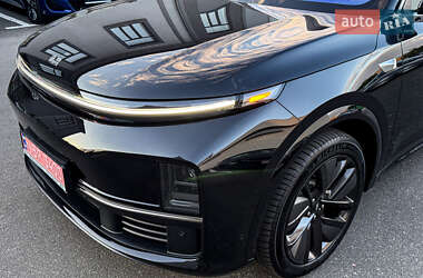 Внедорожник / Кроссовер Li Auto L7 2024 в 