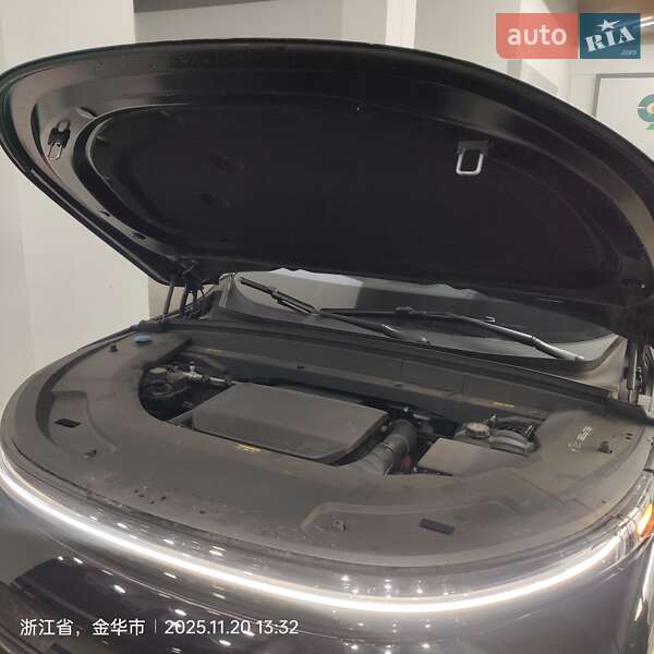 Внедорожник / Кроссовер Li Auto L7 2024 в Киеве фото 3 Внедорожник / Кроссовер Li Auto L7 2024 в Киеве
