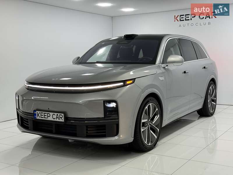 Внедорожник / Кроссовер Li Auto L7 2025 в Одессе