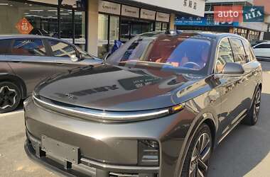 Внедорожник / Кроссовер Li Auto L7 2024 в Киеве