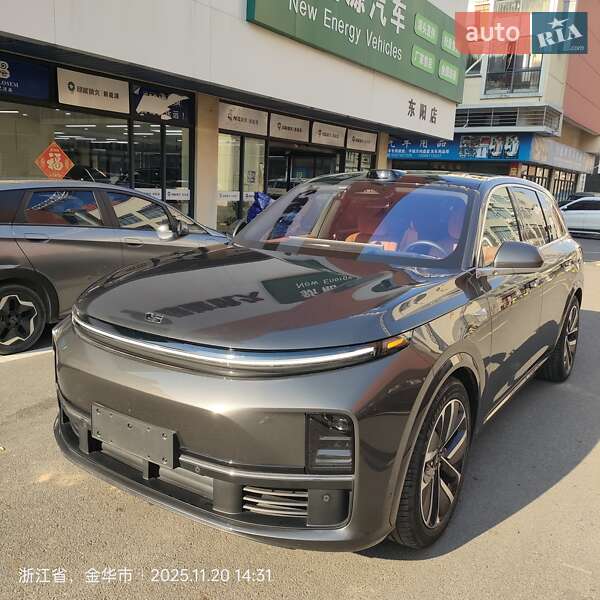 2024 LI-Auto L7, VIN HLX33B120R1628917:plate — фото 1 (autoria)