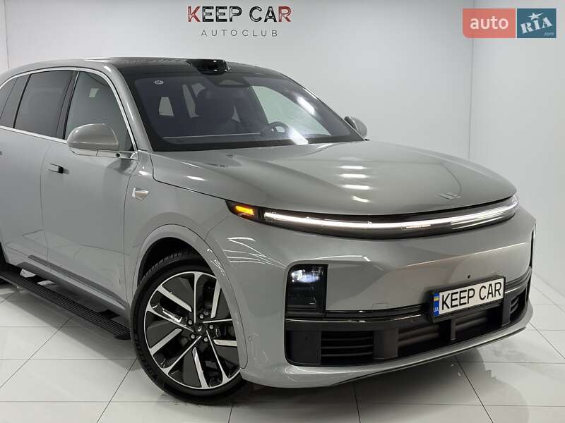 Внедорожник / Кроссовер Li Auto L7 2025 в Одессе
