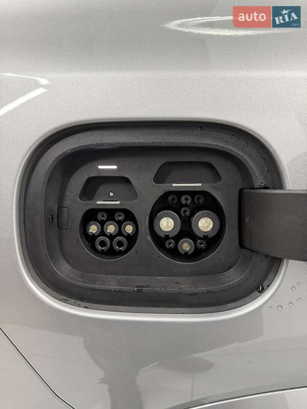 Внедорожник / Кроссовер Li Auto L7 2025 в Одессе