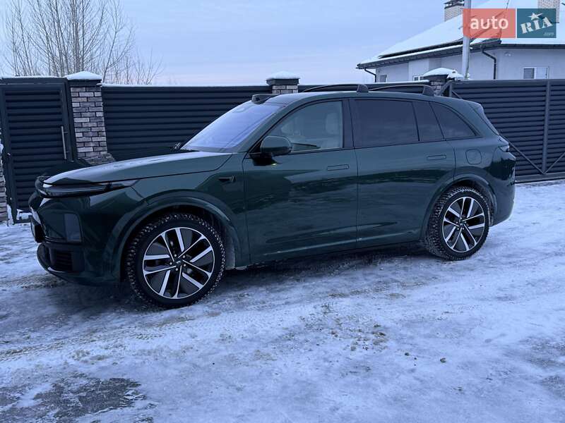 Внедорожник / Кроссовер Li Auto L7 2024 в Обухове фото 7 Внедорожник / Кроссовер Li Auto L7 2024 в Обухове