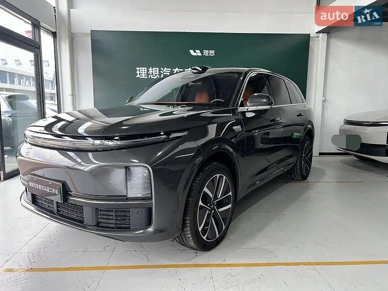 Li Auto L7 2025