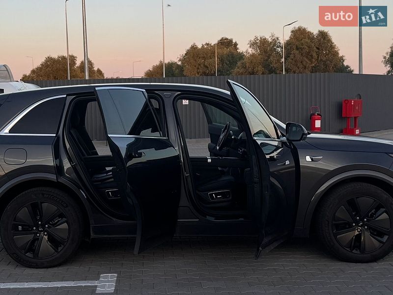 Позашляховик / Кросовер Li Auto L7 2024 в Броварах