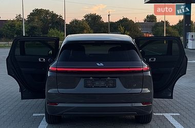 Позашляховик / Кросовер Li Auto L7 2024 в Броварах