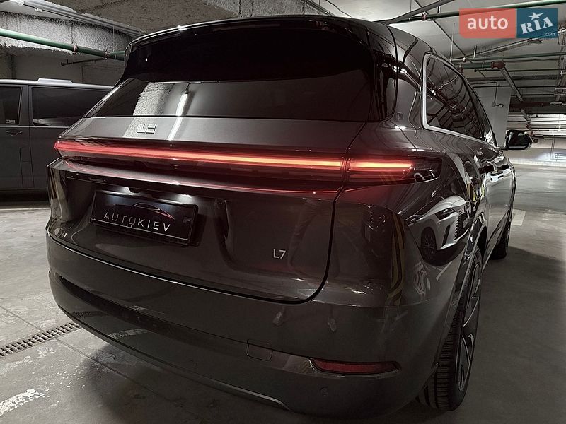Внедорожник / Кроссовер Li Auto L7 2026 в Киеве