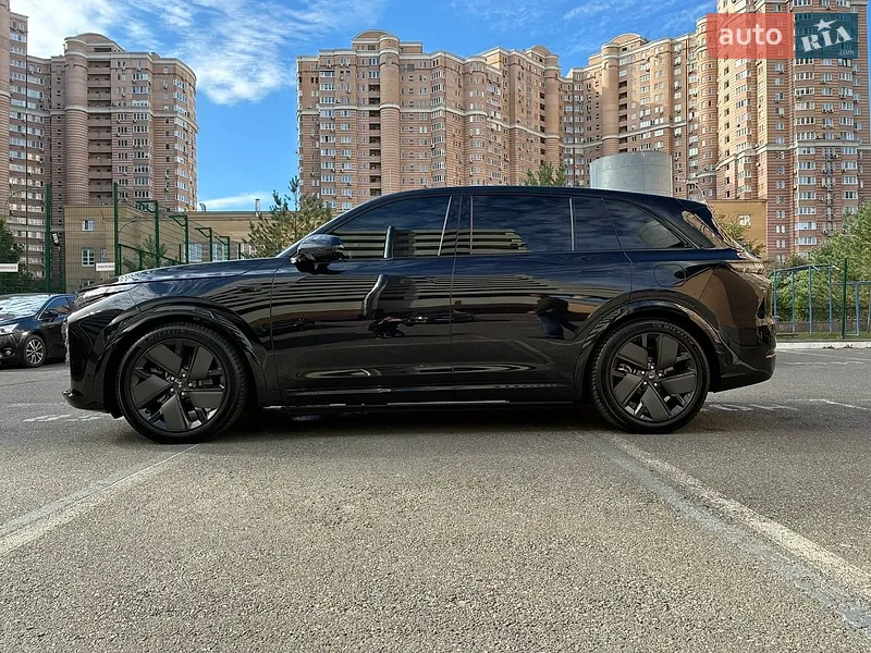 Li Auto L7