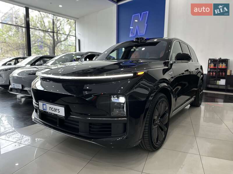 Внедорожник / Кроссовер Li Auto L9 2025 в 