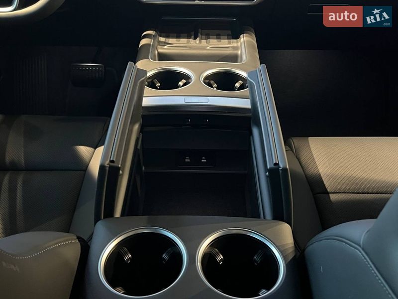 Внедорожник / Кроссовер Li Auto L9 2024 в Киеве фото 29 Внедорожник / Кроссовер Li Auto L9 2024 в Киеве