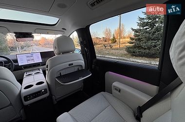 Минивэн Li Auto MEGA 2025 в Киеве