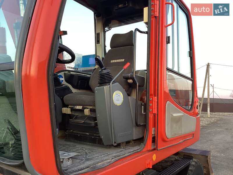 Колесный экскаватор Liebherr 314 2008 в Виноградове