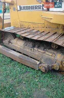 Бульдозер Liebherr 712 1996 в 