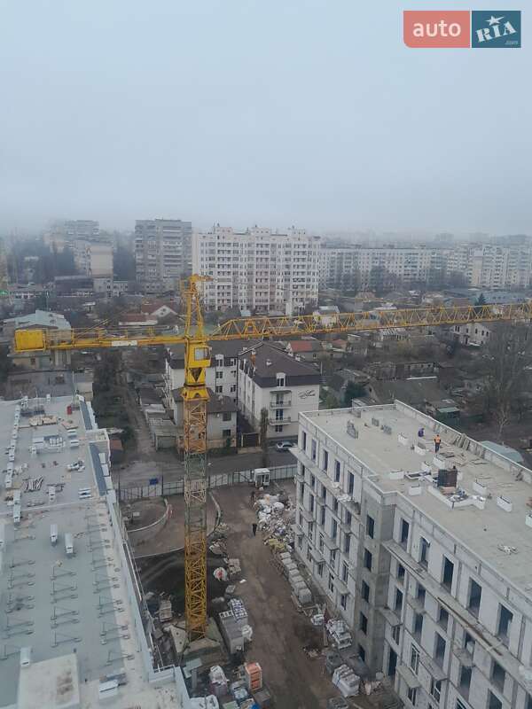 Баштовий кран Liebherr 80 HC 1985 в Одесі