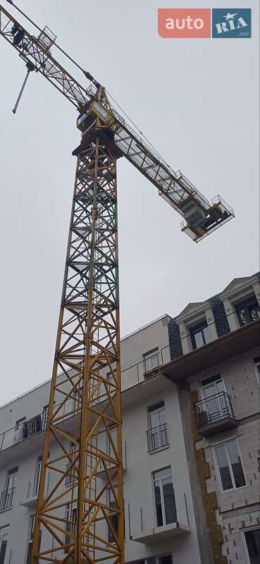 Баштовий кран Liebherr 80 HC 1985 в Одесі