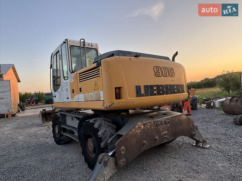 Колесный экскаватор Liebherr 900 Litronic 2010 в Недобоевцах