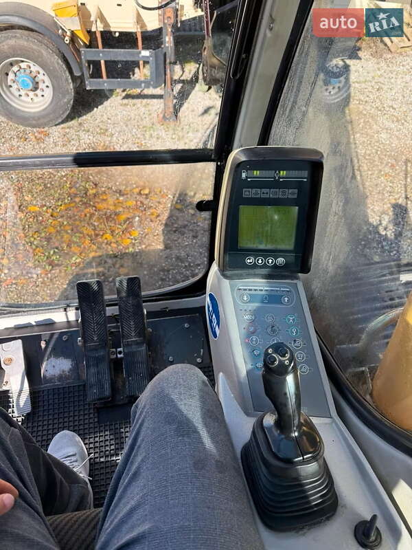 Гусеничний екскаватор Liebherr 900 Litronic 2008 в Чернівцях