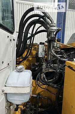 Гусеничный экскаватор Liebherr 904 2005 в 