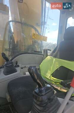 Колесный экскаватор Liebherr 904 2008 в 