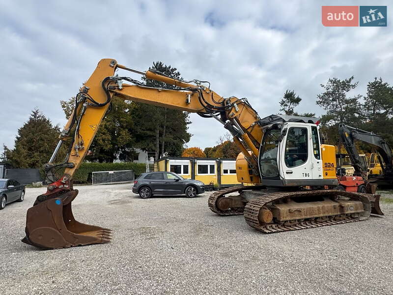 Гусеничный экскаватор Liebherr 924 2012 в Черновцах фото 2 Гусеничный экскаватор Liebherr 924 2012 в Черновцах