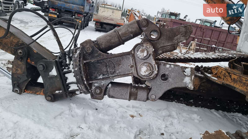 Гусеничный экскаватор Liebherr 954 2004 в Одессе