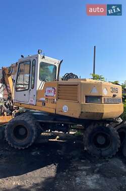 Колесный экскаватор Liebherr A316 2000 в 