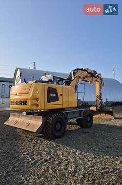 Колесный экскаватор Liebherr A 2016 в Черновцах