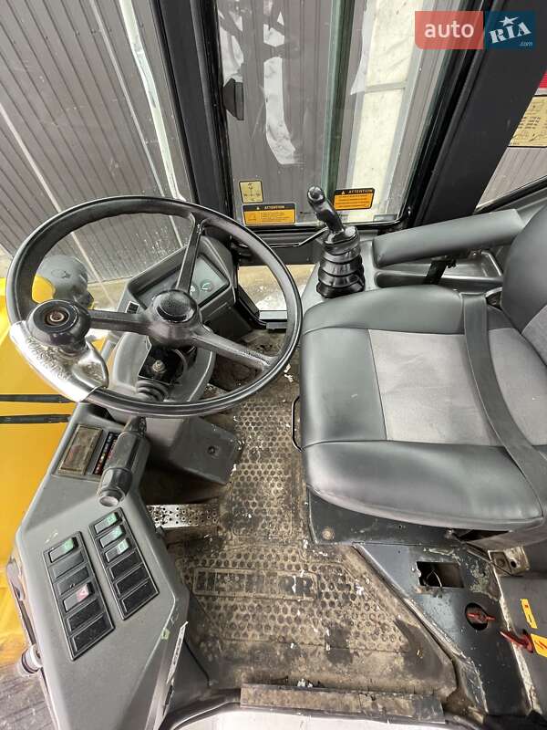 Фронтальный погрузчик Liebherr L 506 1998 в Тернополе
