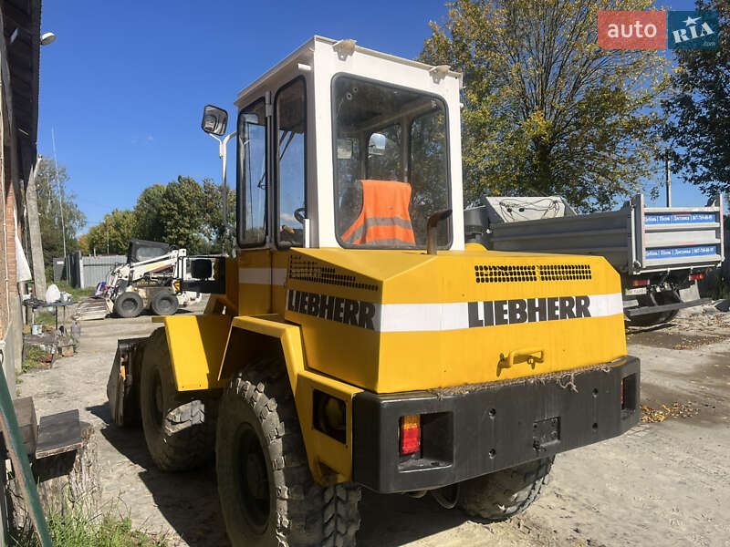 Другая спецтехника Liebherr L 509 2005 в Львове