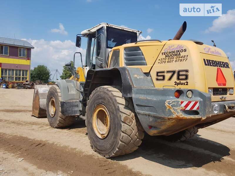 Фронтальный погрузчик Liebherr L 576 2010 в Ужгороде