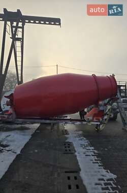 Бетонозмішувач (Міксер) Liebherr LT 2012 в 