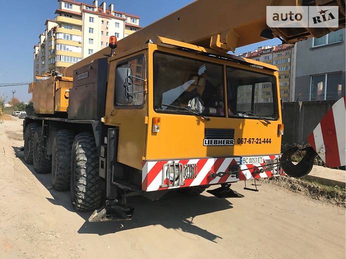 Автокран Liebherr LTM 1982 в Львове